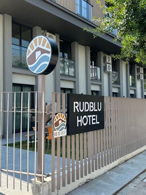 Rudblu Suites
