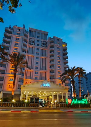 Adonis Otel