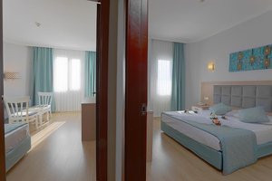 Adonis Otel