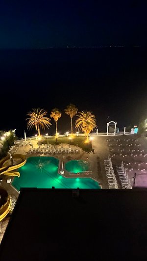 Adonis Otel