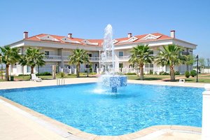 Golf Village Twin