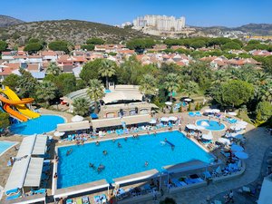 Batıhan Beach Resort & Spa