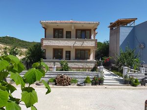 Keleş Apart