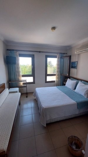 Cunda Alibeyhan Otel