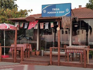 Troia Pension & Camping