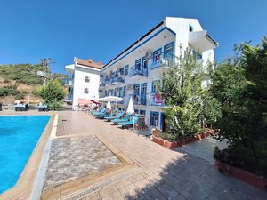 Mavi Yaprak Hotel