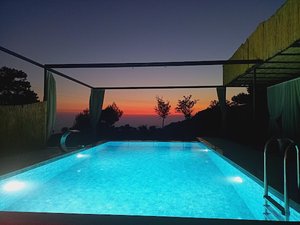 Love Bungalov