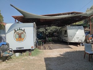 Adalin Cafe Camping