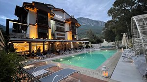 Balèze Boutique Hotel (+12)