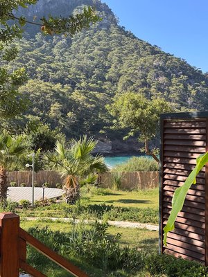 Sea Valley Lodge