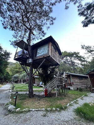 Sea Valley Lodge