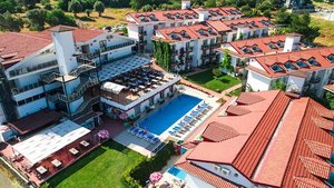 Sunshine Holiday Resort Otel