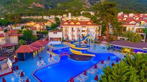 Sunshine Holiday Resort Otel