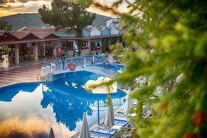Yel Holiday Resort